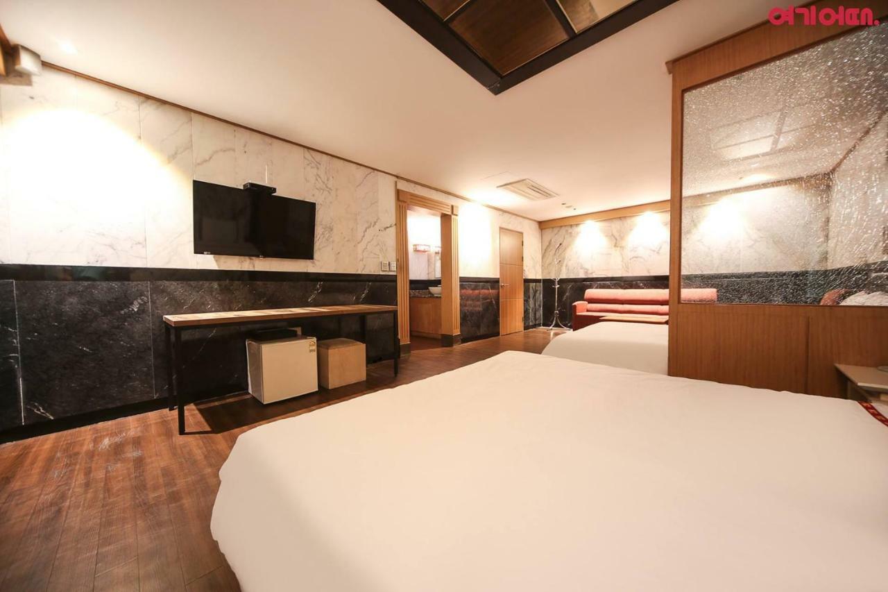 Signature Hotel 首爾 外观 照片